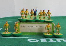 Subbuteo ref norwich usato  Spedire a Italy