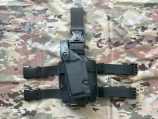 taser d'occasion  Expédié en Belgium