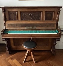 Pianoforte verticale gustav usato  Como