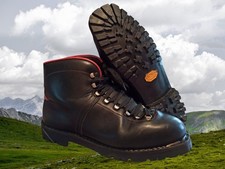 Scarpa asolo vintage usato  Torino