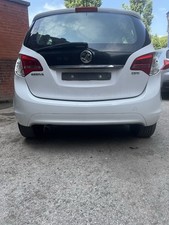 Vauxhall meriva bumper for sale  MANCHESTER