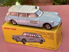 Dinky toys 556 d'occasion  Cognac