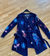 Desigual strickjacke blumenmus gebraucht kaufen  Johannesberg