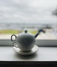 Elegant white tea for sale  Avon Park