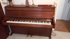 Piano droit études d'occasion  Rueil-Malmaison