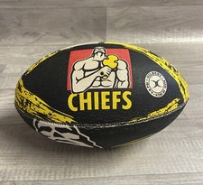 Bola de rugby Gilbert Gallagher Chiefs pequena preta/amarela 10"" comprar usado Bola de rugby Gilbert Gallagher Chiefs pequena preta/amarela 10"" comprar usado  Enviando para Brazil