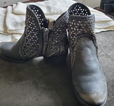 Circle leather distressed for sale  Columbia