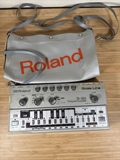 Roland 303 bass d'occasion  Expédié en Belgium