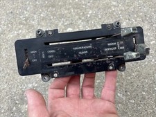 1973 1979 Controles de aquecedor Ford e interruptor traseiro do tanque de gasolina F100 F150 F250 *Para peças*, usado comprar usado 1973 1979 Controles de aquecedor Ford e interruptor traseiro do tanque de gasolina F100 F150 F250 *Para peças*, usado comprar usado  Enviando para Brazil