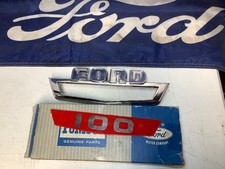 Emblema do capô da caminhonete Ford F100 1963 1964 1965 1966 novo na caixa comprar usado  Enviando para Brazil