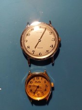 Coppia orologi meccanici usato  Viareggio
