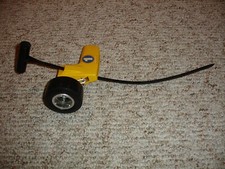 Usado, Vintage Samsonite Pneu de Borracha Fogo Zíper Puxar Cordão Roda de Corrida Carro Brinquedo comprar usado  Enviando para Brazil