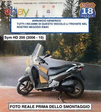 Sono disponibili ricambi usato  Italia