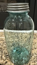 Jarro de bola azul vintage de 2 quartos com tampa de zinco nº. 10 comprar usado Jarro de bola azul vintage de 2 quartos com tampa de zinco nº. 10 comprar usado  Enviando para Brazil