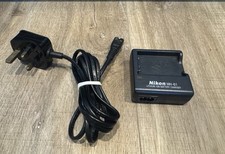Genuine nikon charger for sale  HEREFORD