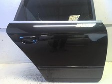 Porte arriere droit d'occasion Porte arriere droit d'occasion  Cléguer