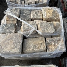 Reclaimed stone quoins for sale  SHEFFIELD