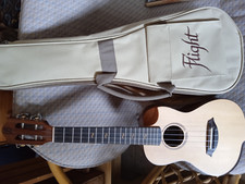 Ukulele flight victoria gebraucht kaufen  Florstadt