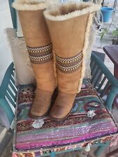 Born shearling boots for sale  Saint Petersburg