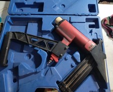 Norge Tool Company 10024938 18Ga. Estojo L-Cleat Flooring Nailer NÃO TESTADO duplo rápido comprar usado Norge Tool Company 10024938 18Ga. Estojo L-Cleat Flooring Nailer NÃO TESTADO duplo rápido comprar usado  Enviando para Brazil