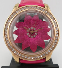 Relógio feminino Guess rosa quente floral rosa tom dourado - U0534L3 - Nova bateria, usado comprar usado  Enviando para Brazil