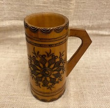 Caneca de madeira vintage esculpida à mão Tankard com alça – 13 cm decoração de arte popular étnica comprar usado  Enviando para Brazil
