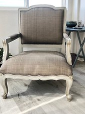 Large gray carved d'occasion  Expédié en Belgium