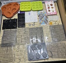 22 moldes de cozimento de silicone e plástico enorme lote misto de sobremesas de Natal gelatina comprar usado  Enviando para Brazil