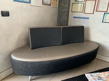 Divano attesa parrucchiere usato  Aquino