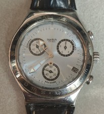 Montre swatch unisexe d'occasion  Châtillon-Coligny