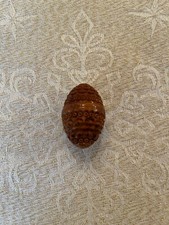 Small carved corozo d'occasion  Expédié en Belgium