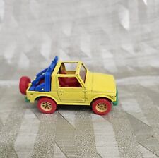 Maisto Suzuki SJ4130 Jimmy Samurai amarelo com pneus vermelhos escala 1:64 comprar usado  Enviando para Brazil
