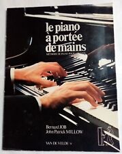 Piano portée mains. d'occasion  Nogent-sur-Vernisson