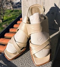 Sandalo donna tacco usato  Calestano
