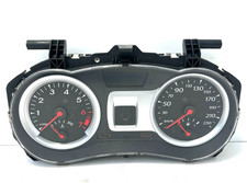 Quadro strumenti contachilomet usato Quadro strumenti contachilomet usato  Desio