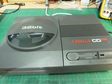 Console Commodore Amiga CD32 somente, usado comprar usado  Enviando para Brazil