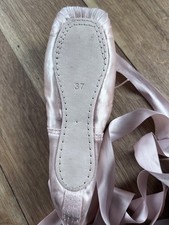 pointe shoes for sale  LONDON