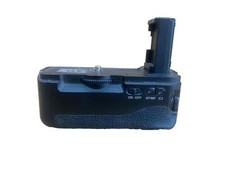Professional camera grip for sale  MITCHAM