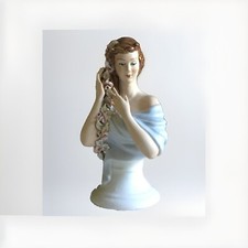 Busto donna porcellana usato  Ariccia