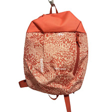Mochila de caminhada Decathlon Quechua infantil coral branco e laranja estampada ao ar livre pequena comprar usado  Enviando para Brazil