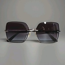 Tory burch sunglasses for sale  Charleston