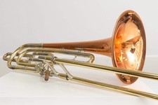 Trombone baixo estereofônico Reynolds contempora (1970) BB/F/D gatilho dividido B, usado comprar usado Trombone baixo estereofônico Reynolds contempora (1970) BB/F/D gatilho dividido B, usado comprar usado  Enviando para Brazil