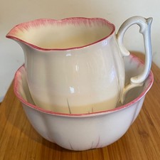 Roslyn china milk for sale Roslyn china milk for sale  LLANELLI