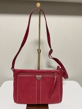 BRIGHTON BATOM VERMELHO MUITO RESISTENTE CRAVEJADO CIDADE ORGANIZADOR CARTEIRA FRONTAL TIRACOLO comprar usado  Enviando para Brazil