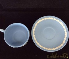 Piattino per tazze usato Piattino per tazze usato  Spedire a Italy