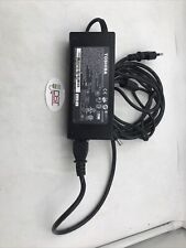 Alimentatore originale toshiba usato  Ancona