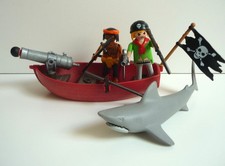 Playmobil barque pirates d'occasion Playmobil barque pirates d'occasion  Montigny-le-Bretonneux