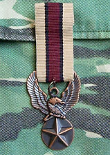 Médaille broche insigne d'occasion  Lavelanet