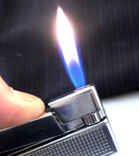 Briquet ancien silver d'occasion  Expédié en Belgium