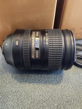 obiettivo nikon 28 300 usato  Ceranesi